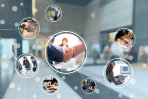 How Much Do Social Media Managers Make Per Hour?
